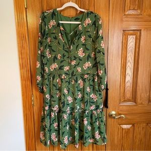 ✨SALE✨ Ann Taylor Floral Dress